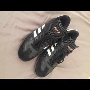 Adidas classic sambas